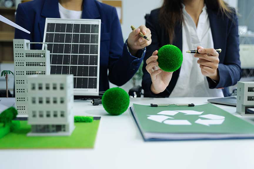 Maqueta eficiencia paneles solares 